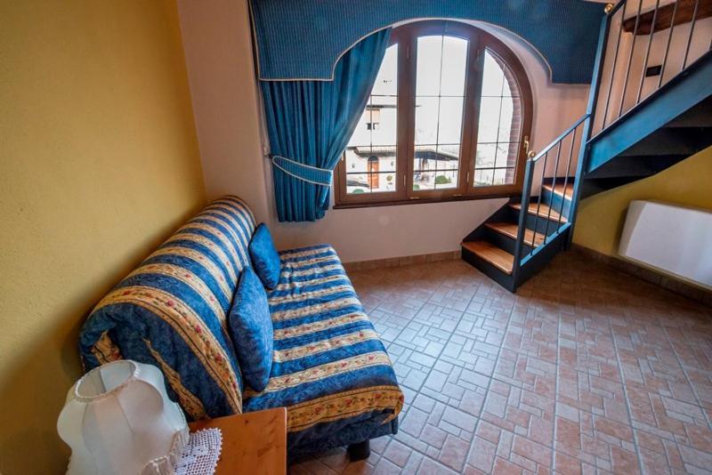 Ristorante Albergo Da Maurizio Cravanzana Eksteriør billede