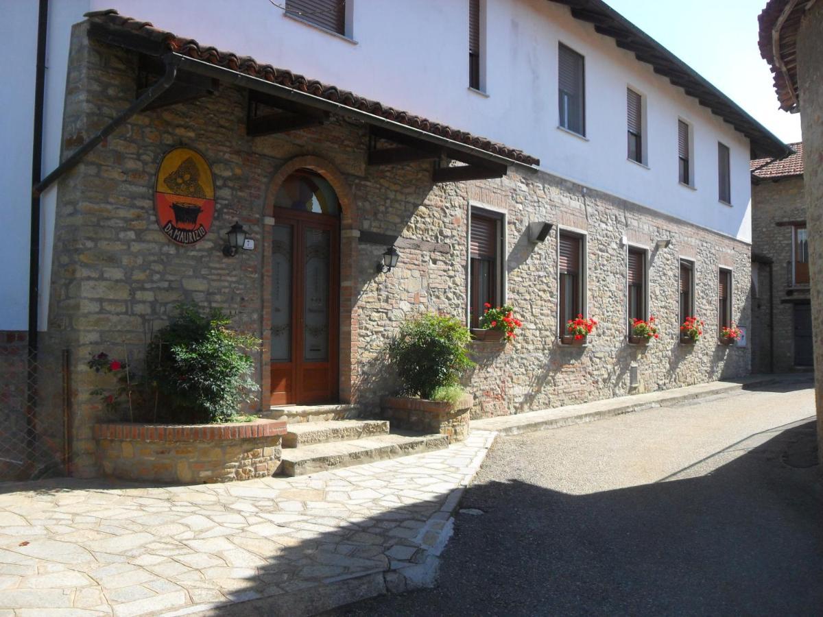 Ristorante Albergo Da Maurizio Cravanzana Eksteriør billede