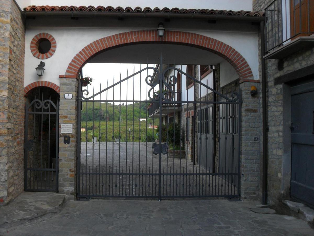 Ristorante Albergo Da Maurizio Cravanzana Eksteriør billede