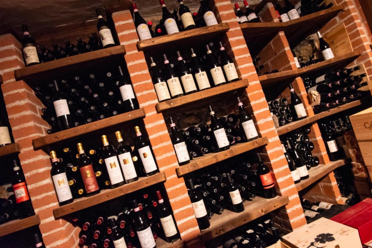 Ristorante Albergo Da Maurizio Cravanzana Eksteriør billede